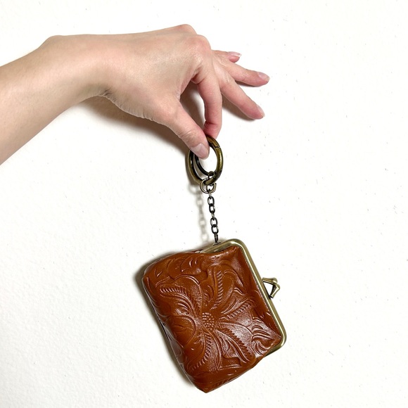 Patricia Nash 100% Genuine Leather Borse Embossed Camel Floral Coin Purse - Picture 6 of 6